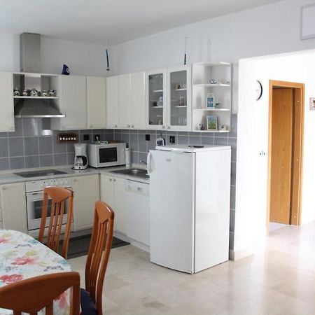 Apartments Ada Primosten Ngoại thất bức ảnh